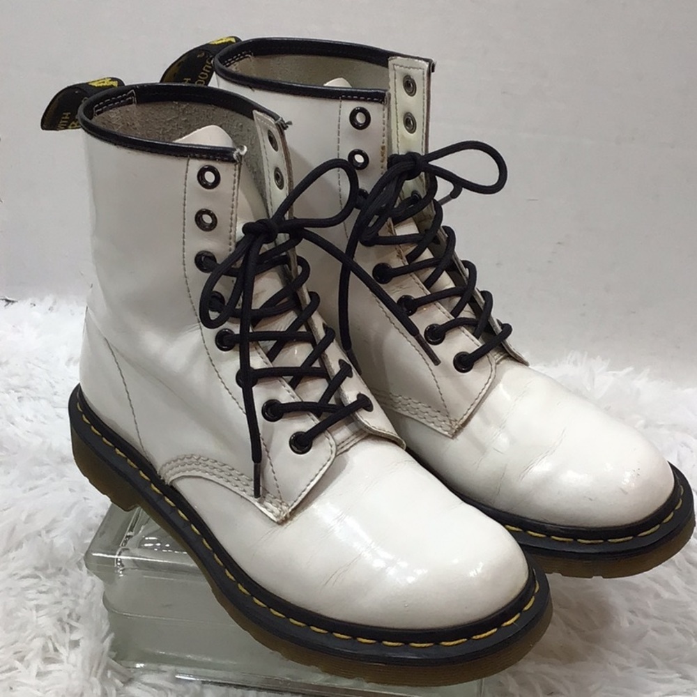 Dr Marten white urban combat boots 9